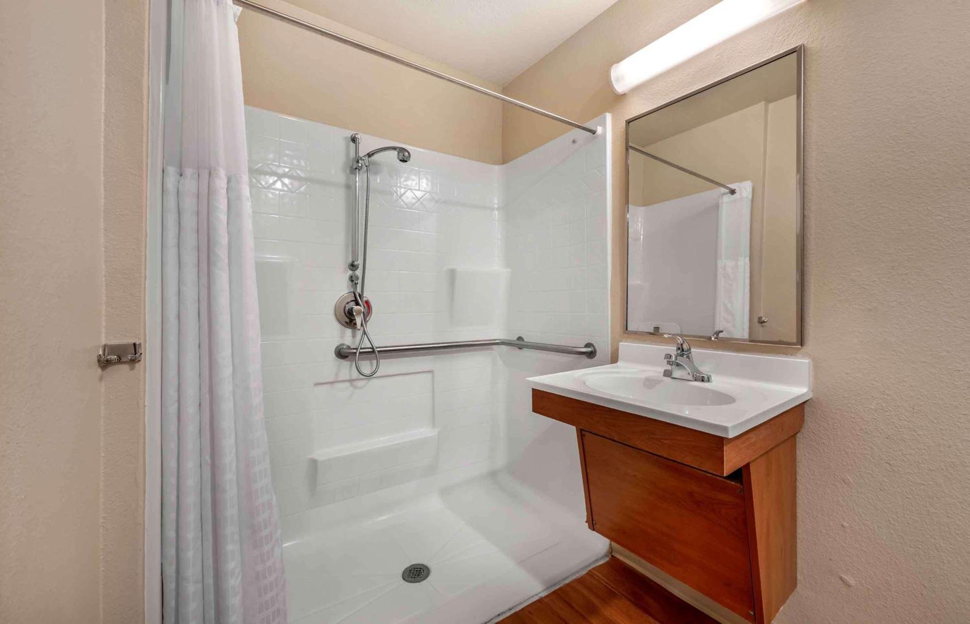 Extended Stay America Select Suites - Indianapolis - Плейнфийлд Екстериор снимка