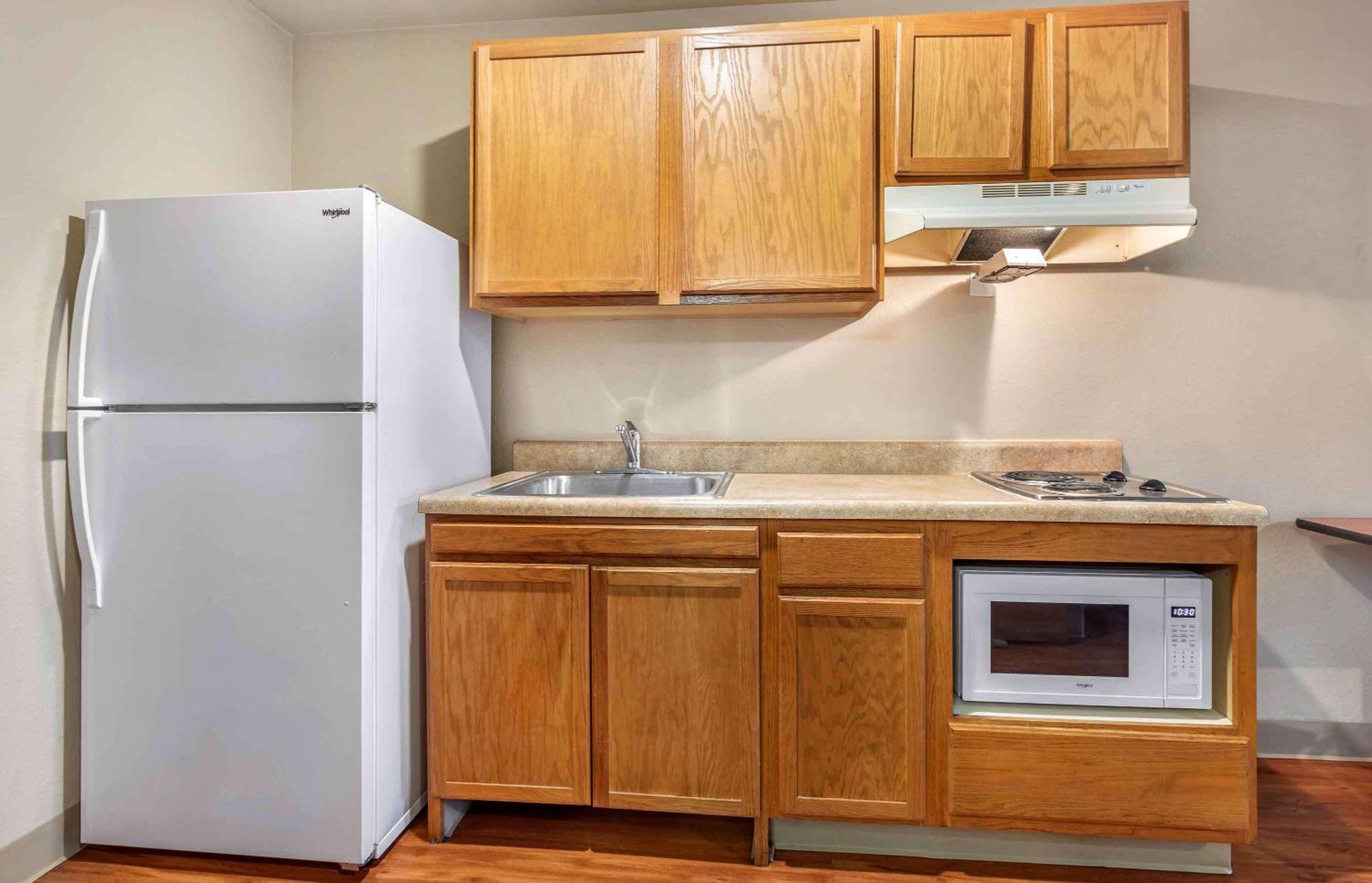 Extended Stay America Select Suites - Indianapolis - Плейнфийлд Екстериор снимка