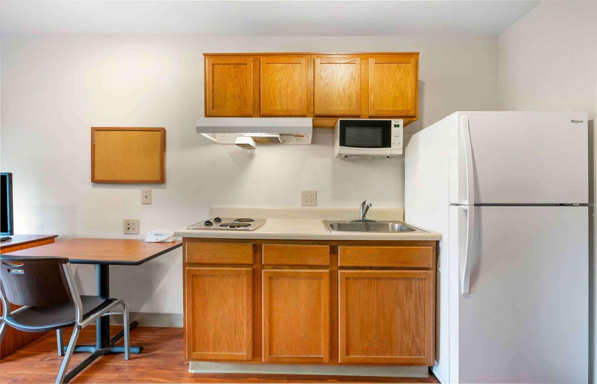 Extended Stay America Select Suites - Indianapolis - Плейнфийлд Екстериор снимка